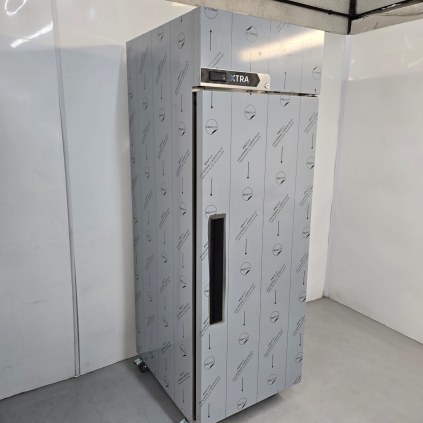 Brand New Foster Xtra XR600L 1 Door 600Ltr Upright Cabinet Freezer 33/185