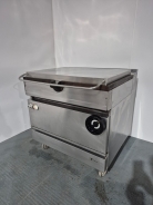 Falcon Chieftain Electric 32L Manual Tilt Bratt Pan